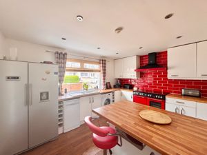 Photo 12- click for photo gallery